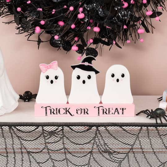 Glitzhome® 10" Halloween Wooden Epoxy Ghosts Table Decor
